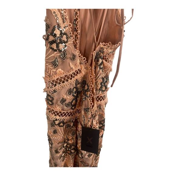 X by NBD Felicity Sequins Embroidered Midi Dress Blush Pink Party Formal Sz L - Picture 8 of 16